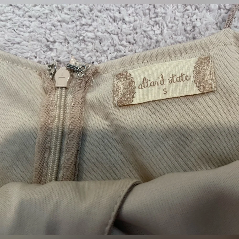 Altar’d State Analia Dress - Picture 2 of 4
